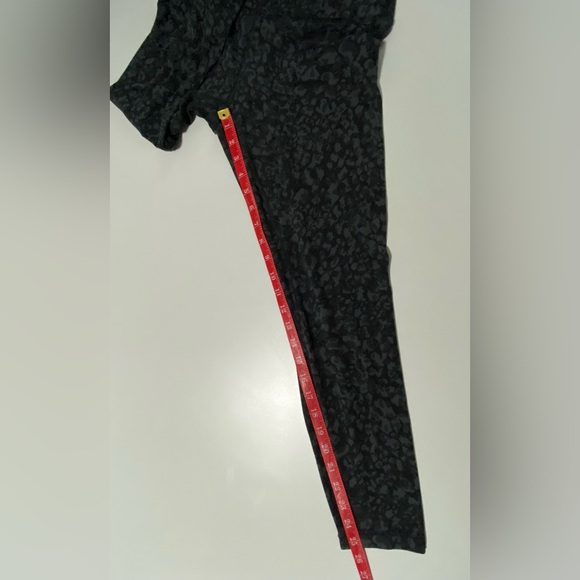 Lululemon HR Align Leggings - Picture 15 of 15